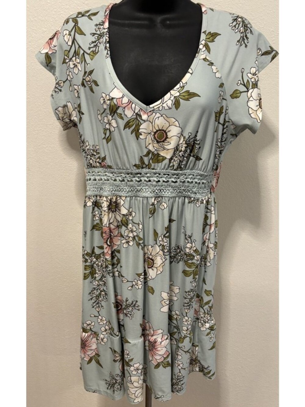 NoBo No Boundaries Jrs/Womens Size L (11-13)  Dress Embroidered Front Waist